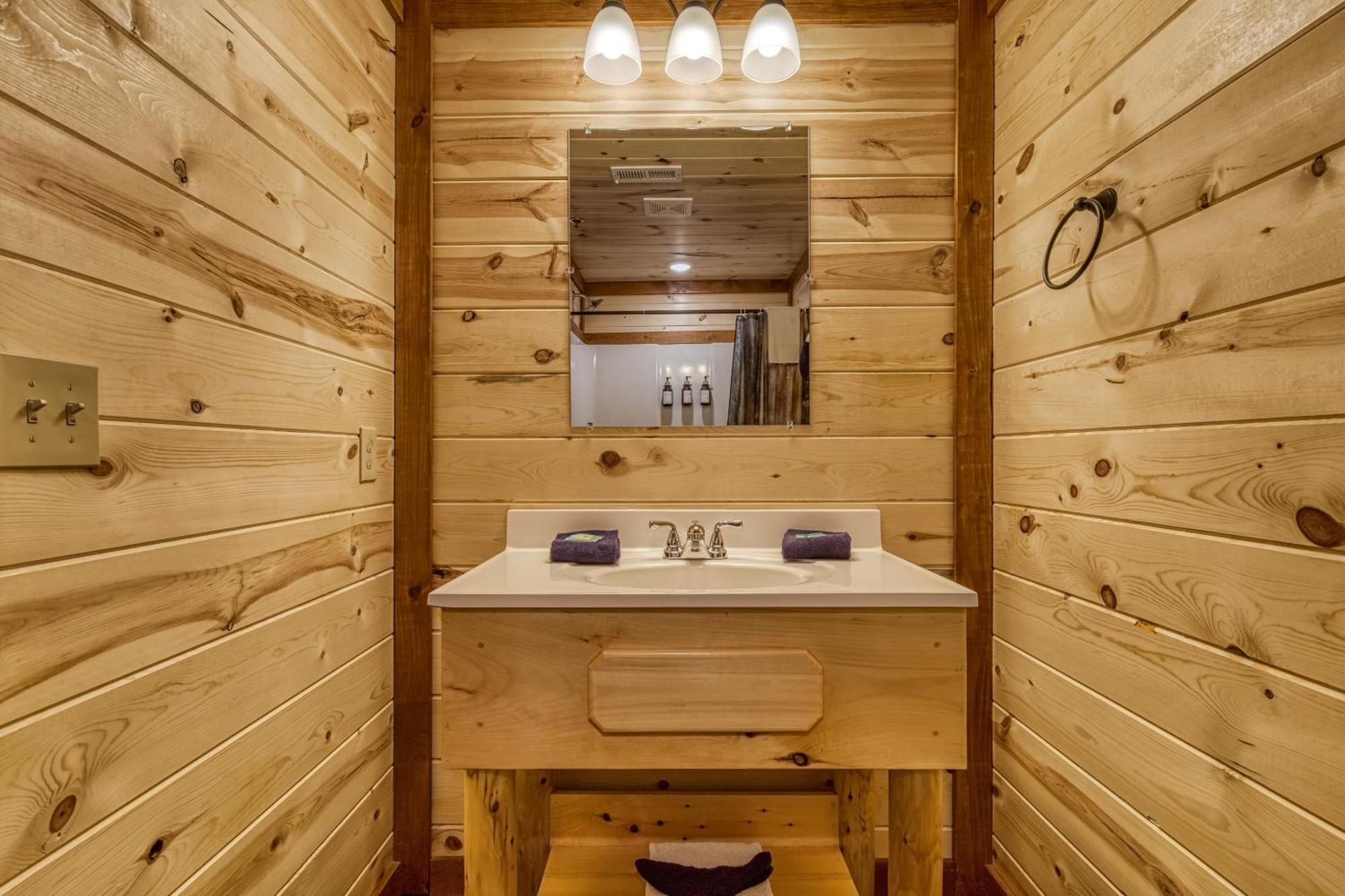 Majestic Splash- 8 Bedroom, Indoor Pool, Hot Tub, 1089 Free Tickets Each Paid Day, Dollywood Sevierville Exterior foto