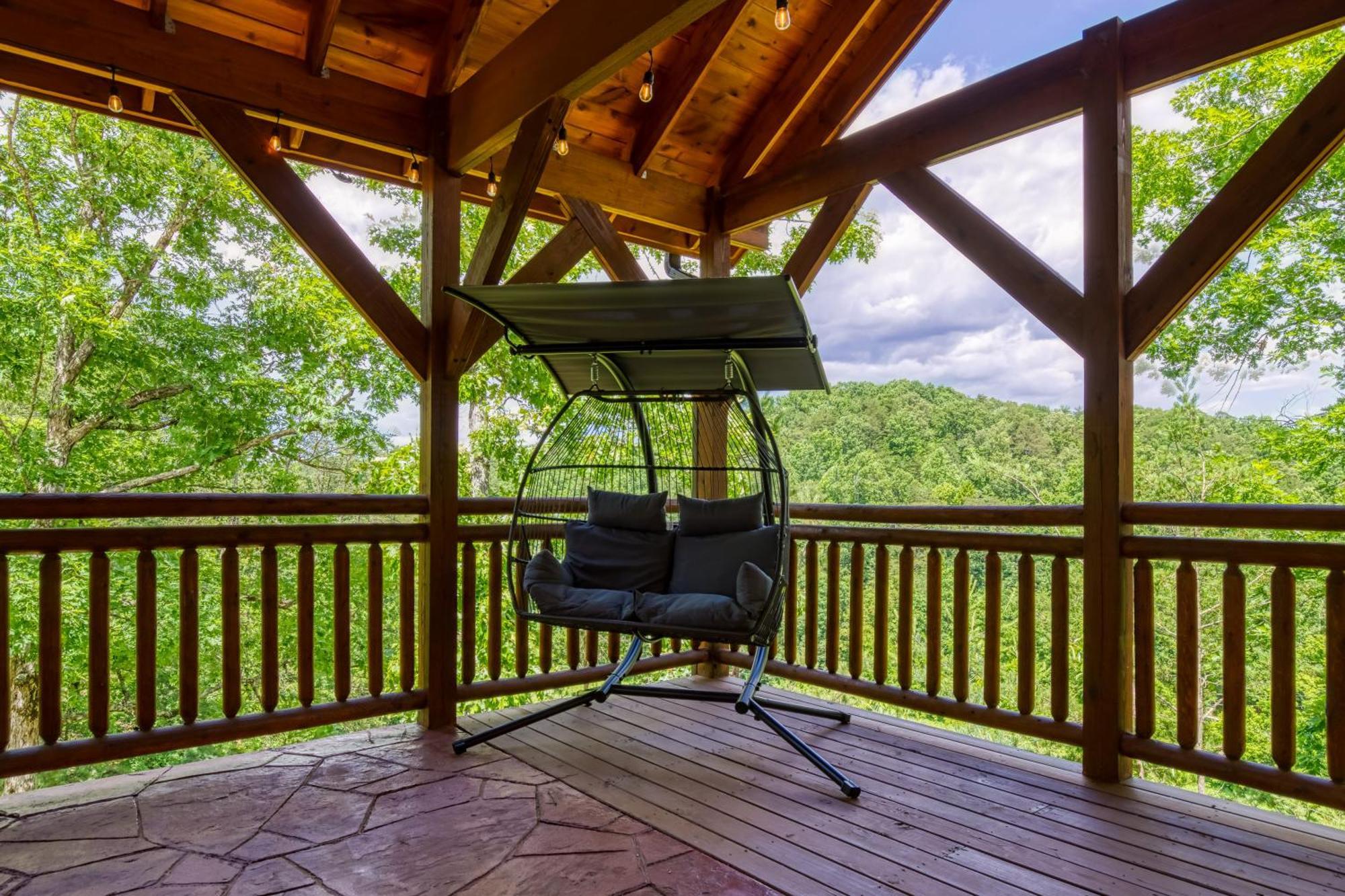 Majestic Splash- 8 Bedroom, Indoor Pool, Hot Tub, 1089 Free Tickets Each Paid Day, Dollywood Sevierville Exterior foto