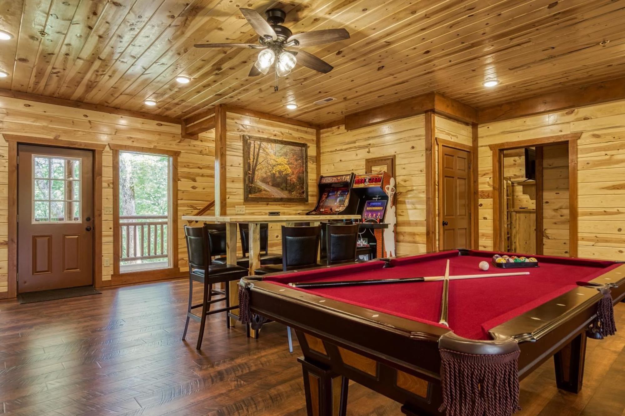 Majestic Splash- 8 Bedroom, Indoor Pool, Hot Tub, 1089 Free Tickets Each Paid Day, Dollywood Sevierville Exterior foto